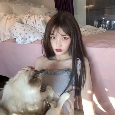 红墙盗影